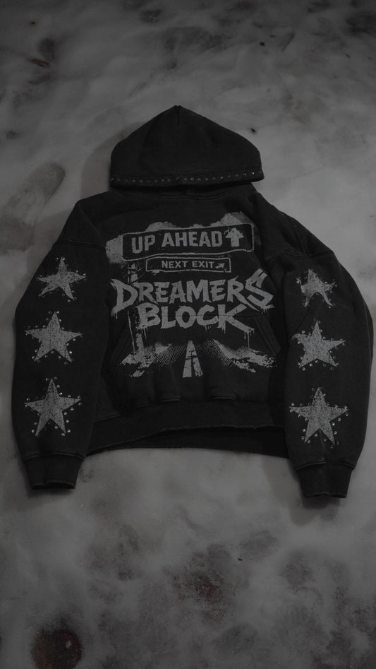 Dreamer’s Block Cropped Streetwear Hoodie